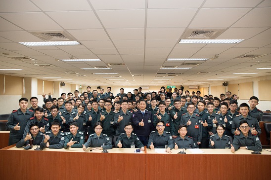空軍政戰主任張中將與107年班學生座談