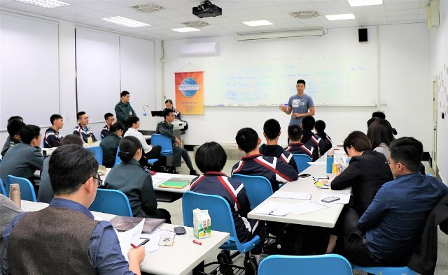 Toastmasters Gaghered In Fu Hsing Kang To Boost English Learning2