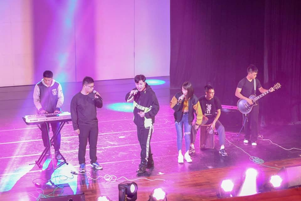 108.04.15 學生表演畫面