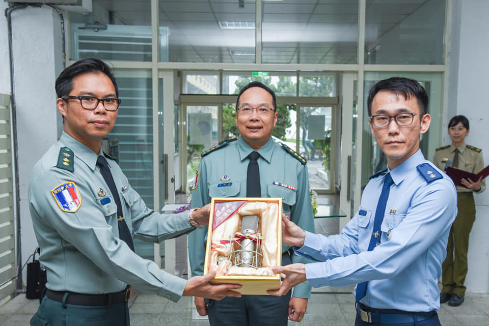 The handover ceremony of FHK Radio station